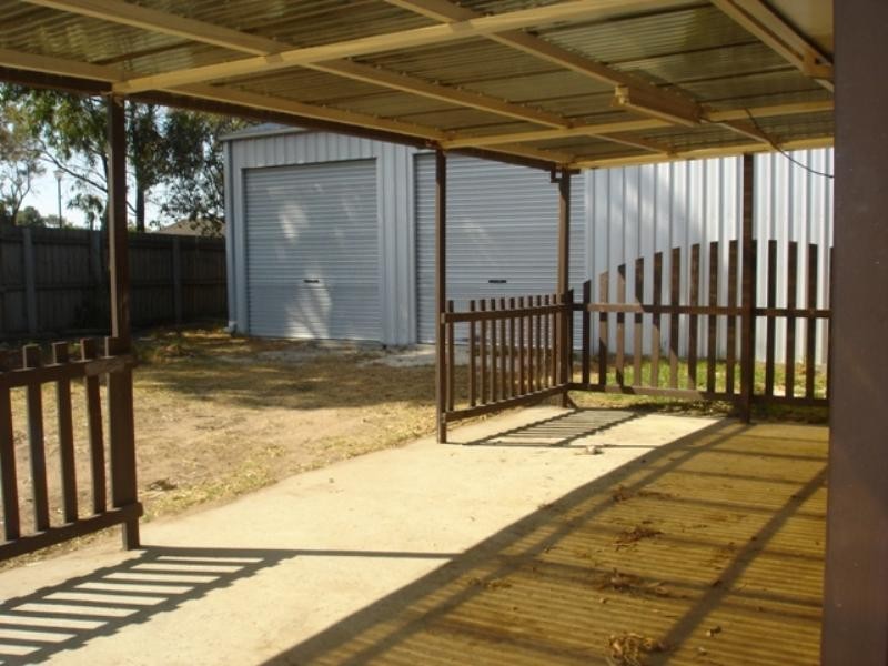 17 Alouette Court, Whittington VIC 3219