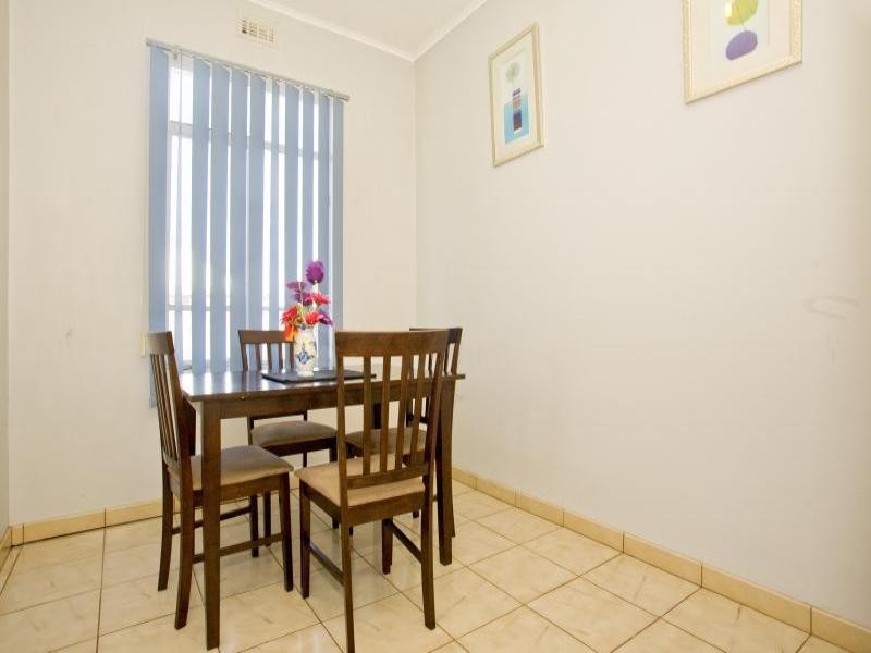 32 Pettitt Crescent, Norlane VIC 3214