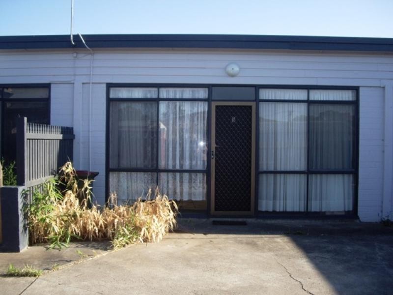 5/3 Rose Court, Newcomb VIC 3219