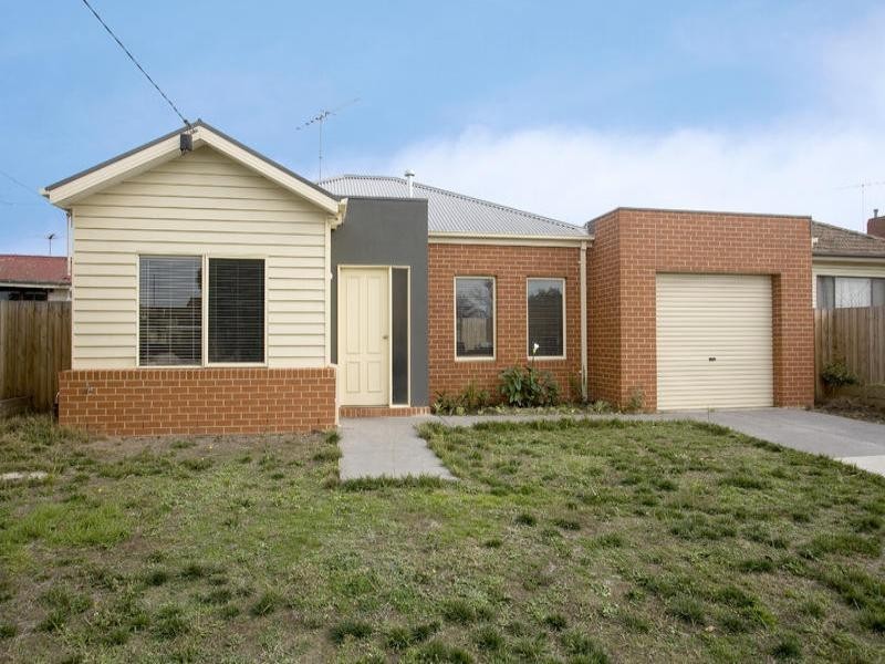 1a Kinross Street, Belmont VIC 3216