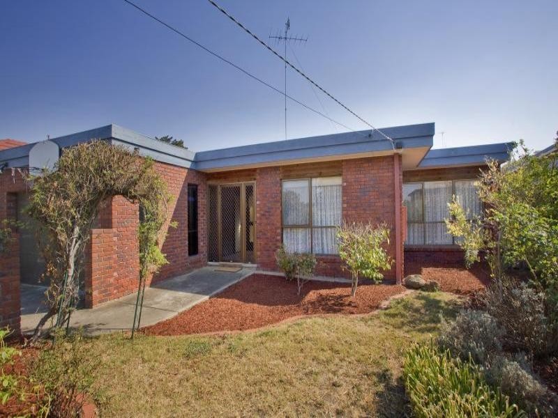 46 Buckingham Road, Newtown VIC 3220