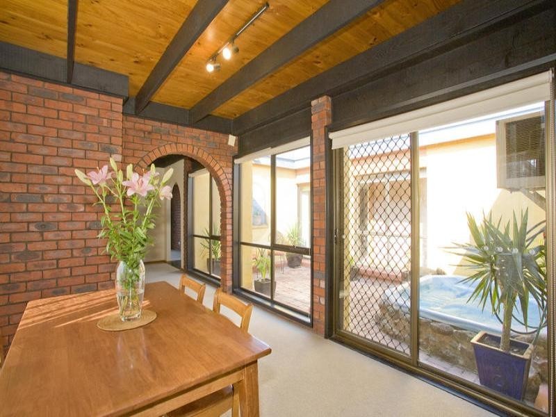 46 Buckingham Road, Newtown VIC 3220