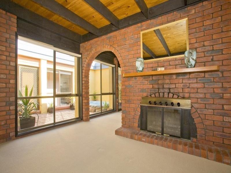 46 Buckingham Road, Newtown VIC 3220