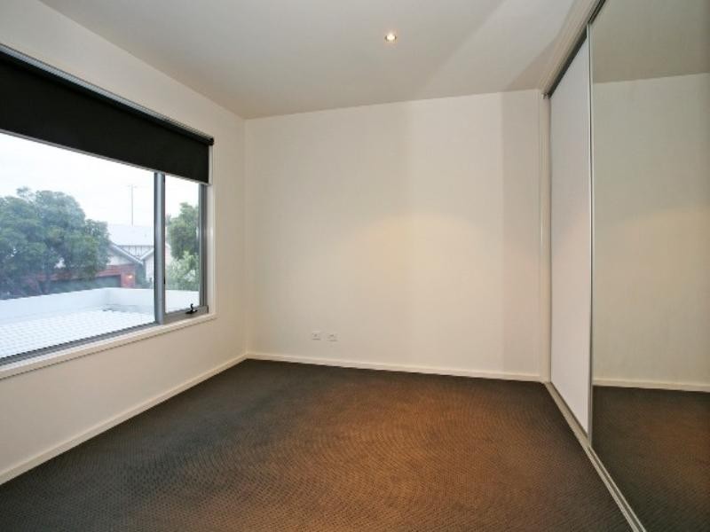 8 Rankin Road, Herne Hill VIC 3218