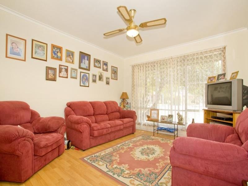 9 Mars Court, Newcomb VIC 3219