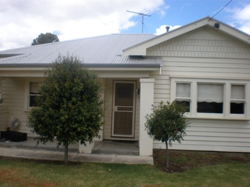 1/11 Addis Street, Geelong West VIC 3218