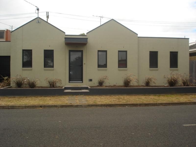 4 French Street, Geelong West VIC 3218