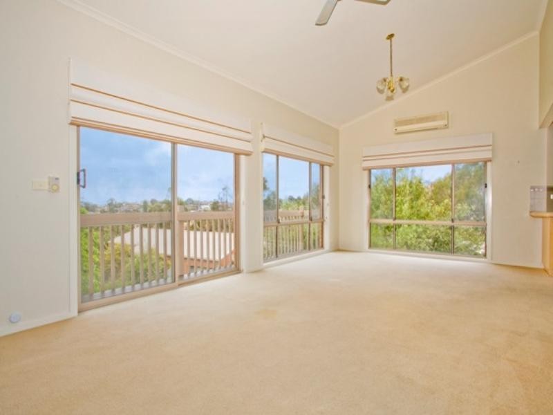 1/59-69 Victory Way, Highton VIC 3216