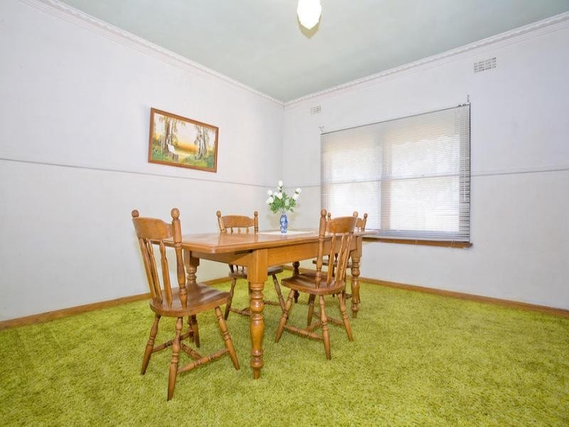 1 Grace Court, Herne Hill VIC 3218