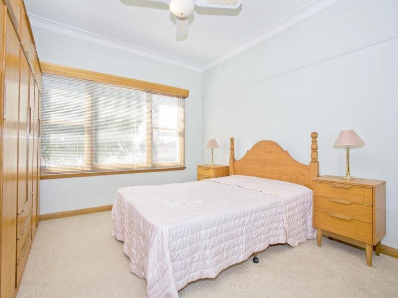 1 Grace Court, Herne Hill VIC 3218