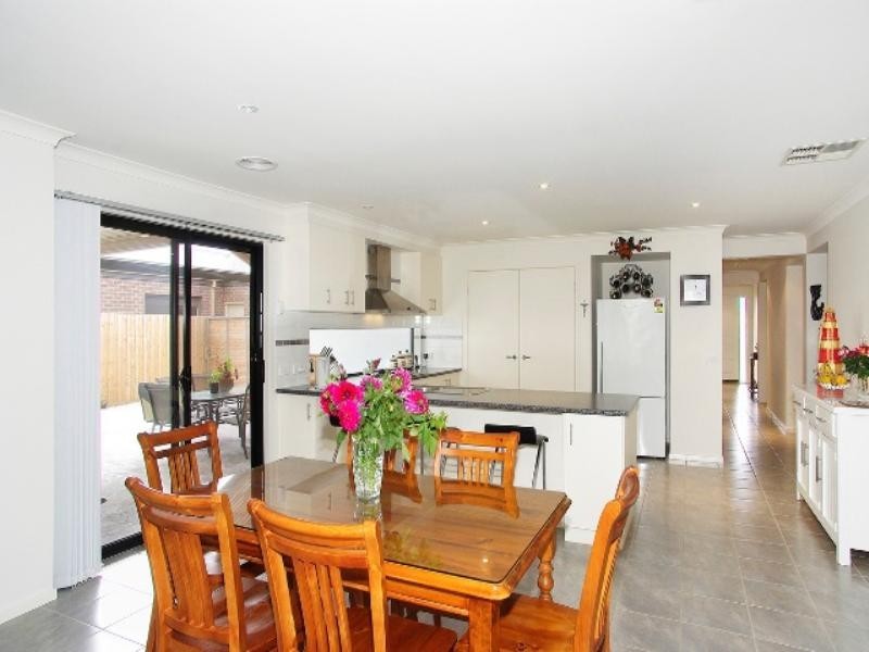 29 Morrow Crescent, Leopold VIC 3224