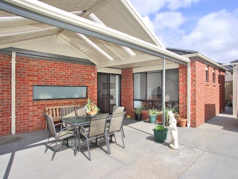 29 Morrow Crescent, Leopold VIC 3224
