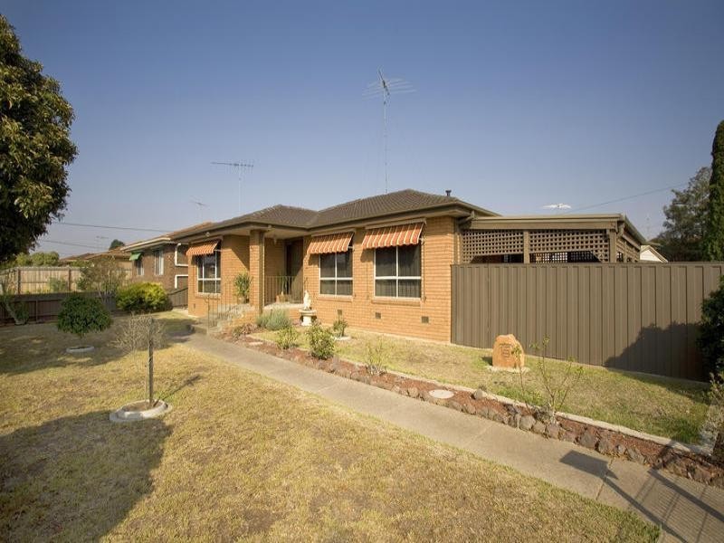 45 Kanooka Avenue, Corio VIC 3214