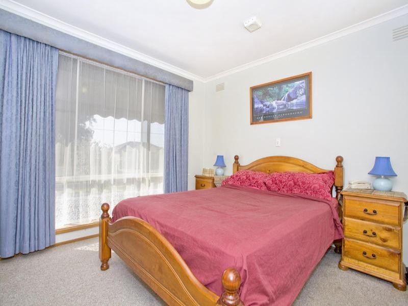 45 Kanooka Avenue, Corio VIC 3214