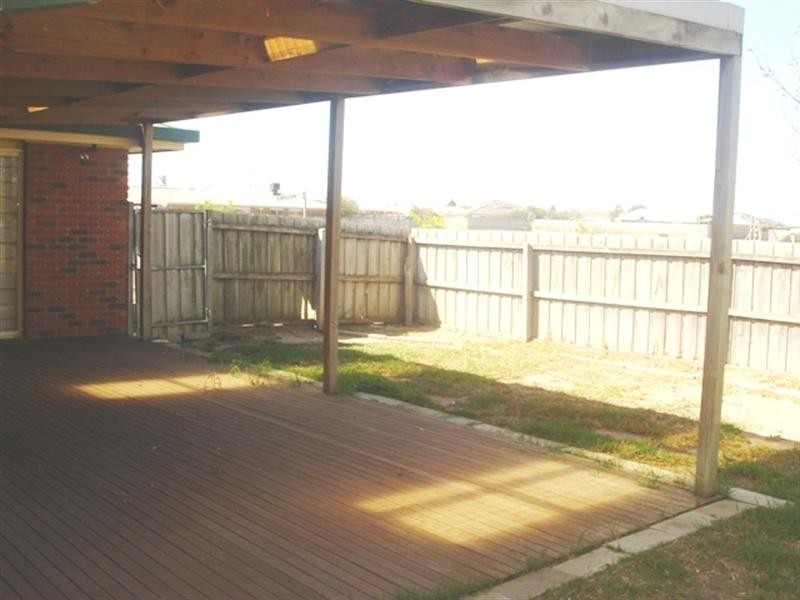 1 Templeton Court, St Albans Park VIC 3219