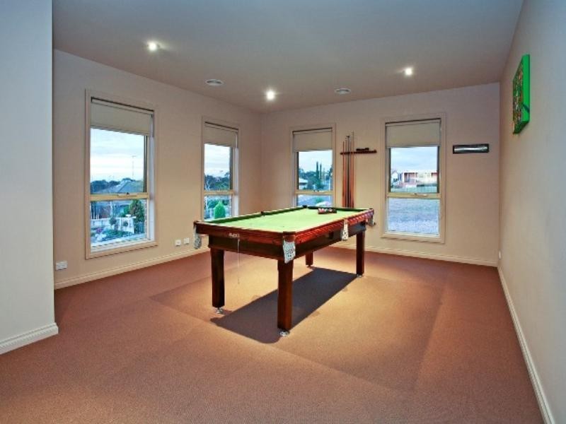 28 Viewbay Drive, Leopold VIC 3224