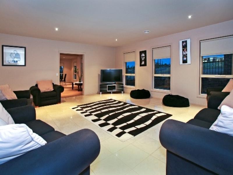 28 Viewbay Drive, Leopold VIC 3224