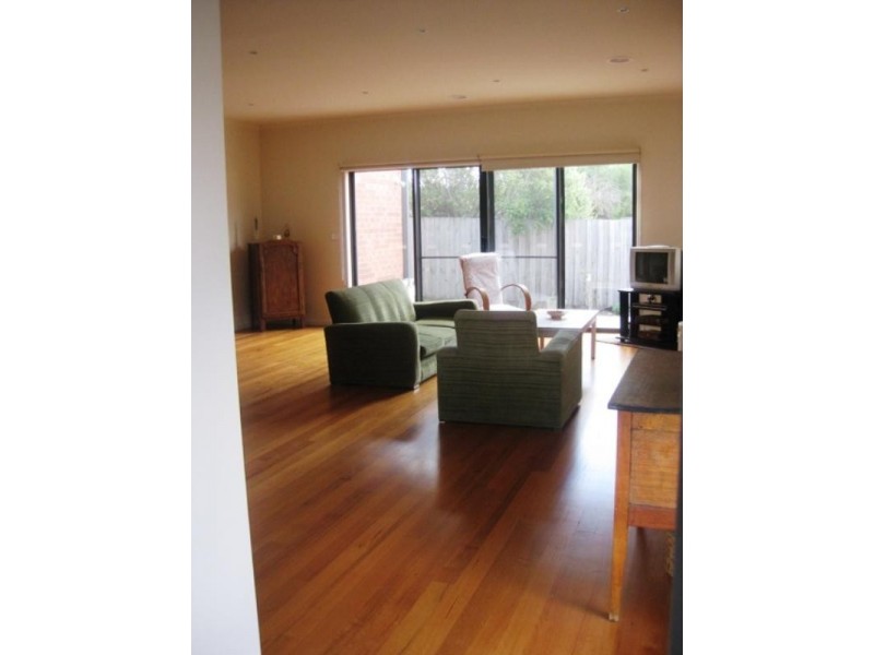 3/8 Sheridan Street, Hamlyn Heights VIC 3215