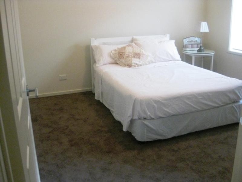 3/8 Sheridan Street, Hamlyn Heights VIC 3215