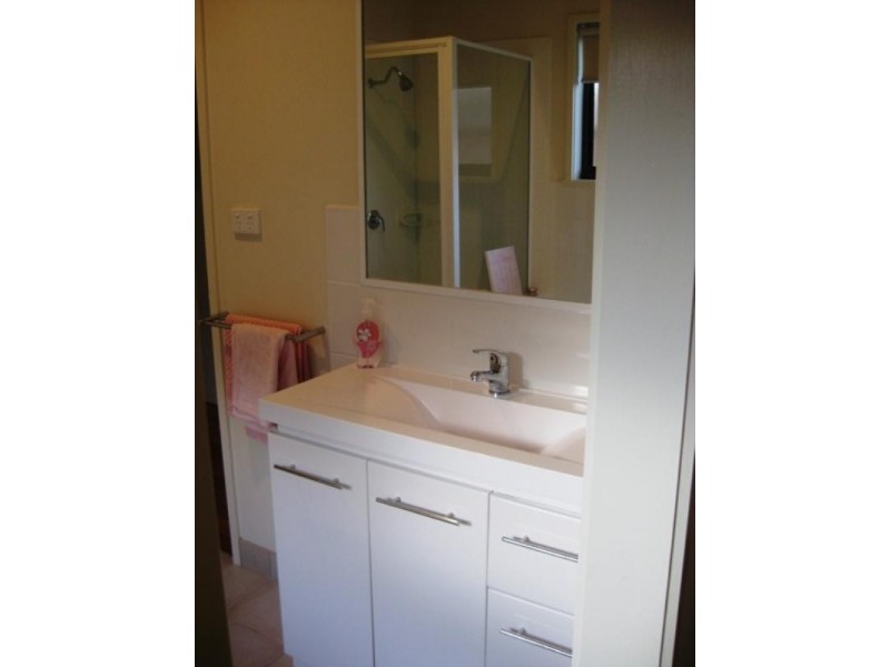 3/8 Sheridan Street, Hamlyn Heights VIC 3215