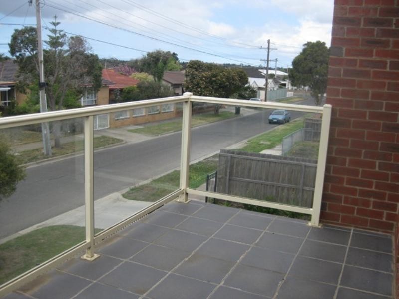 1/10 Beulah Street, Hamlyn Heights VIC 3215