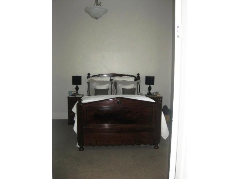 7 Laurel Bank Parade, Newtown VIC 3220