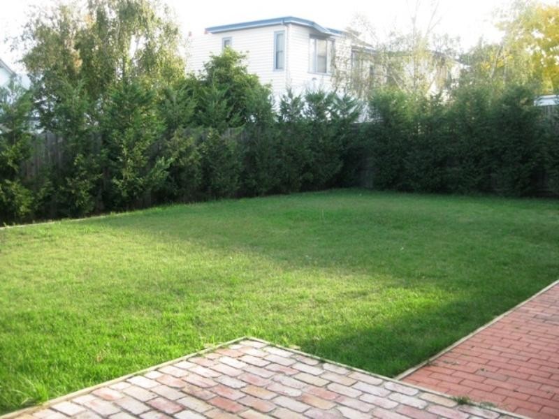 7 Laurel Bank Parade, Newtown VIC 3220