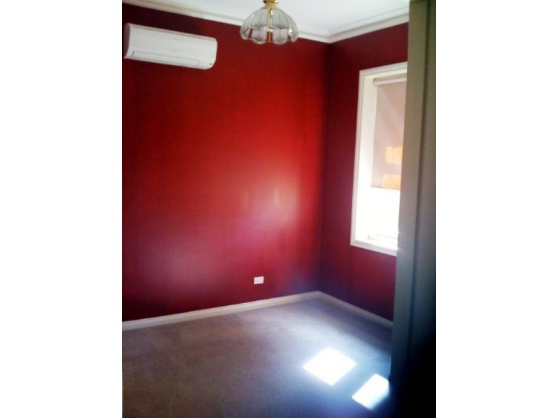 49 Bond Street, Newtown VIC 3220