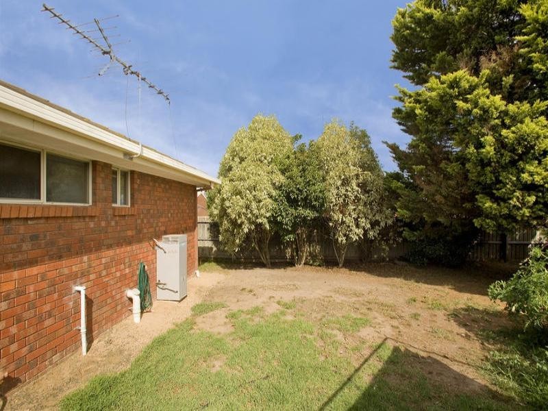 4/21 Glastonbury Drive, Highton VIC 3216