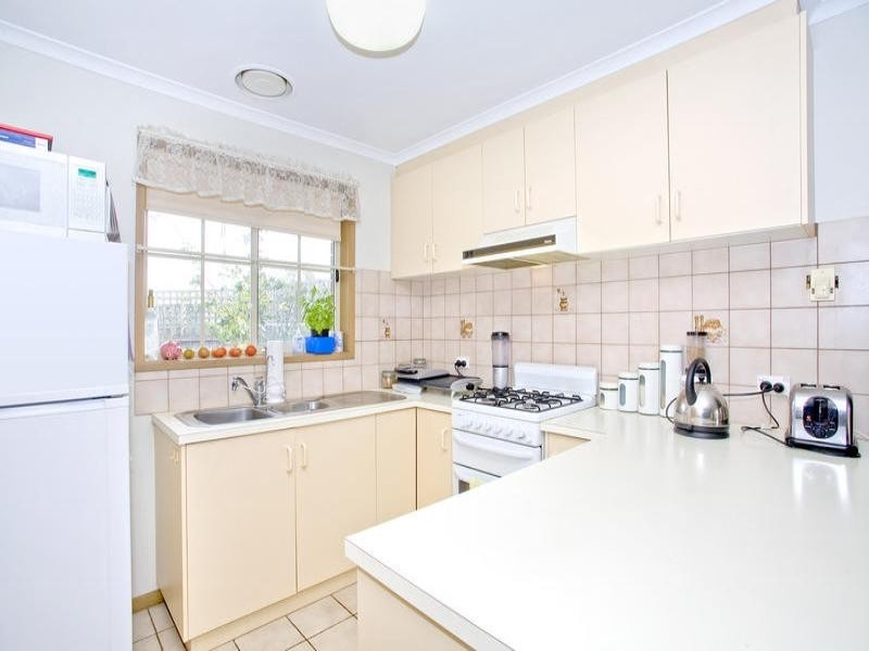 4/21 Glastonbury Drive, Highton VIC 3216