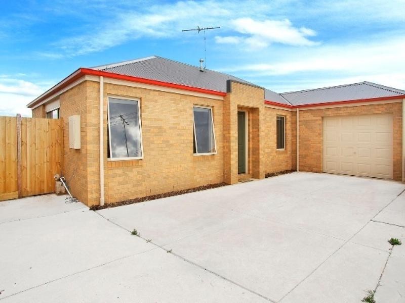 2/8 Norberry Court, Corio VIC 3214