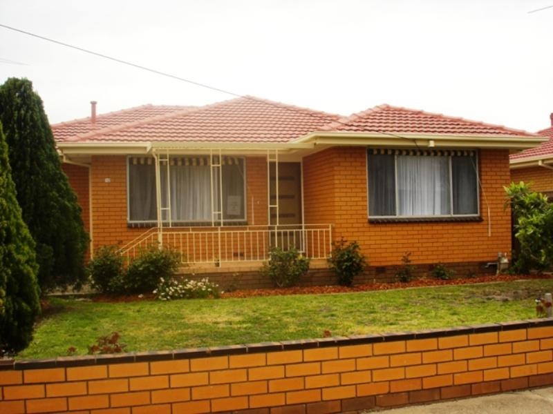 12 Korumburra Close, Norlane VIC 3214