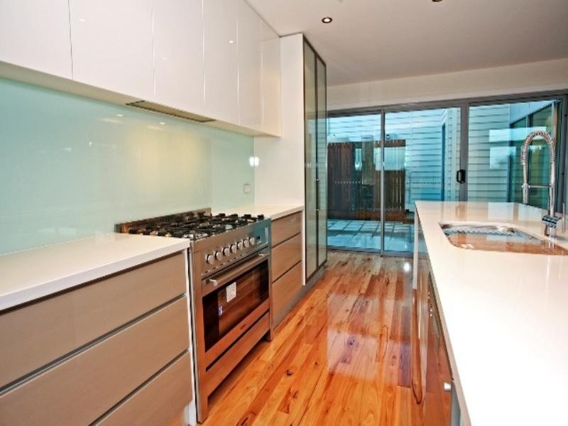 9 Bayswater Road, Newtown VIC 3220