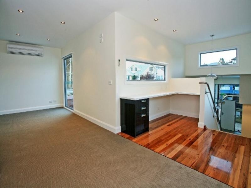 9 Bayswater Road, Newtown VIC 3220