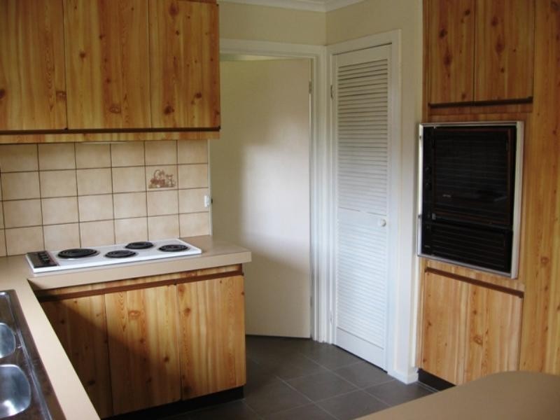2 Emmy Court, Grovedale VIC 3216