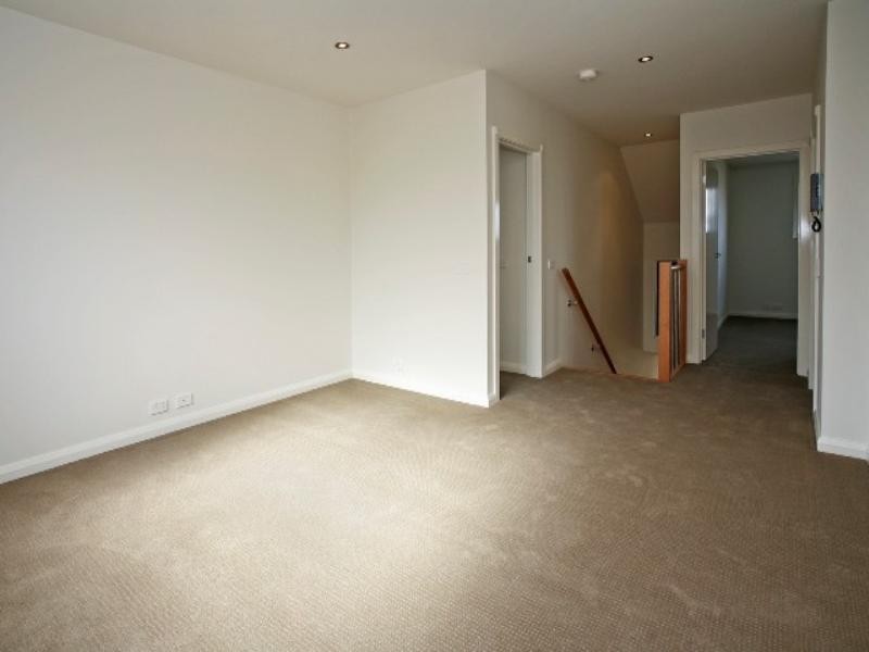 1/44 Mervyn Street, Newtown VIC 3220