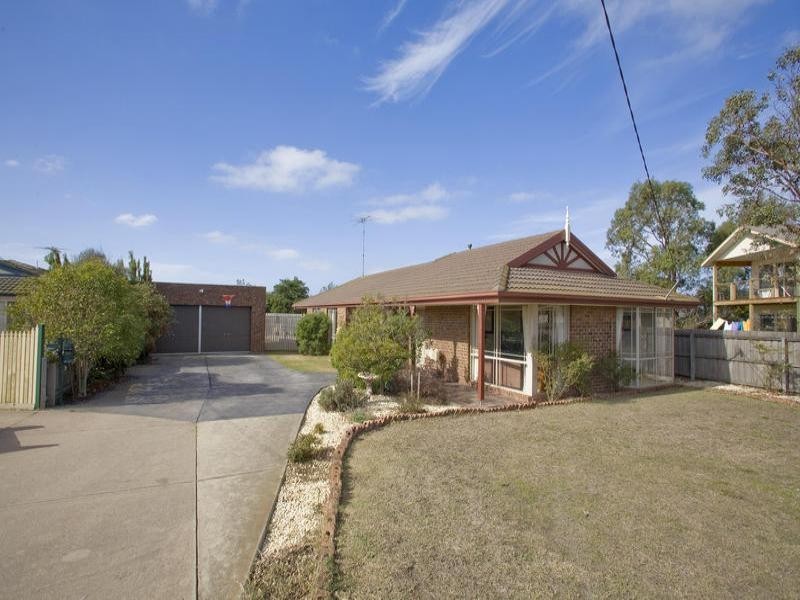 23 Carbine Drive, St Albans Park VIC 3219