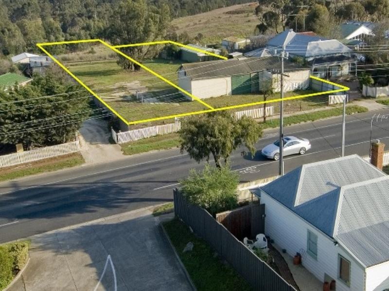58a and 58b Tucker Street, Breakwater VIC 3219