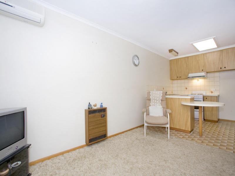 2/2 Wimmera Avenue, Manifold Heights VIC 3218