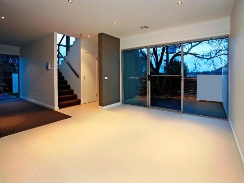 1/40-42 Percy Street, Newtown VIC 3220