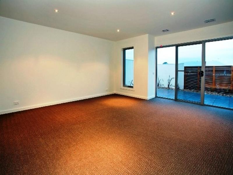 1/40-42 Percy Street, Newtown VIC 3220