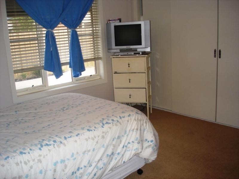 2/27 Barnfather Street, East Geelong VIC 3219