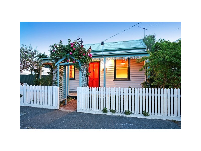 87 Waratah Street, Geelong West VIC 3218