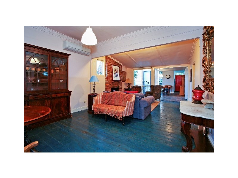 87 Waratah Street, Geelong West VIC 3218