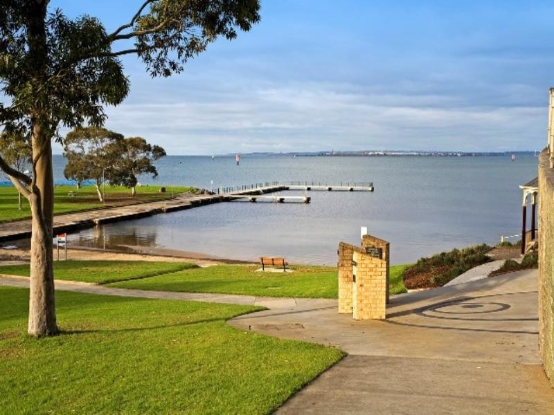1-10/22-26 St Davids Street, Geelong VIC 3220