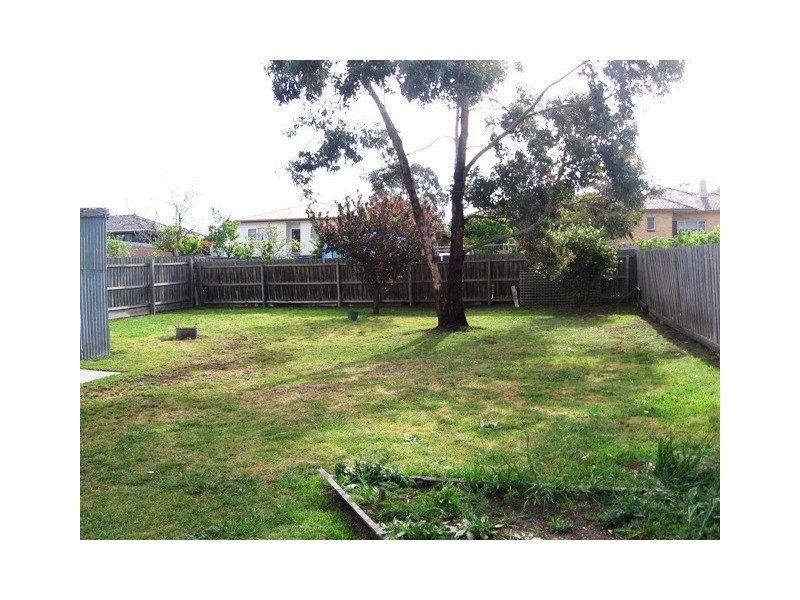 16 Griffen Street, Hamlyn Heights VIC 3215