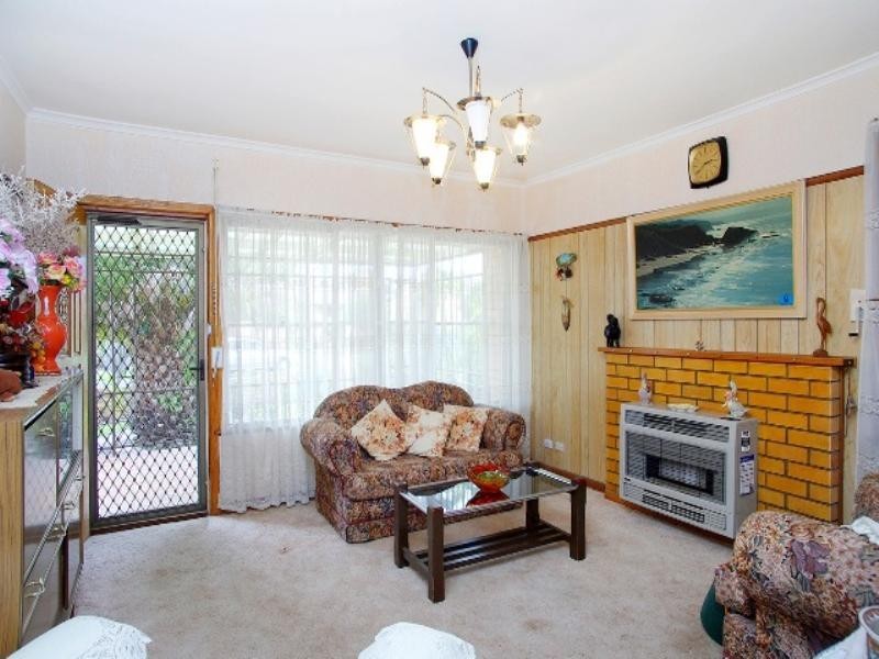 5 Dearborn Parade, Corio VIC 3214