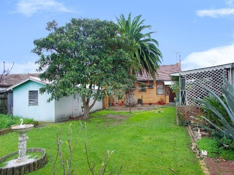 5 Dearborn Parade, Corio VIC 3214