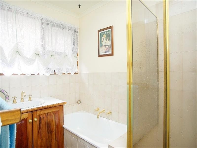 11 Kingsley Drive, Corio VIC 3214