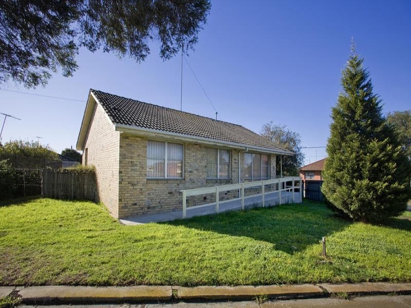 175 St Albans Road, East Geelong VIC 3219